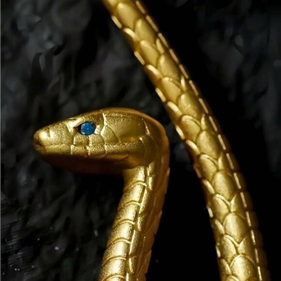 Gothic Snake Gold Tone earrings, blue jewel eyes, engraved detailing, New - Picture 4 of 4